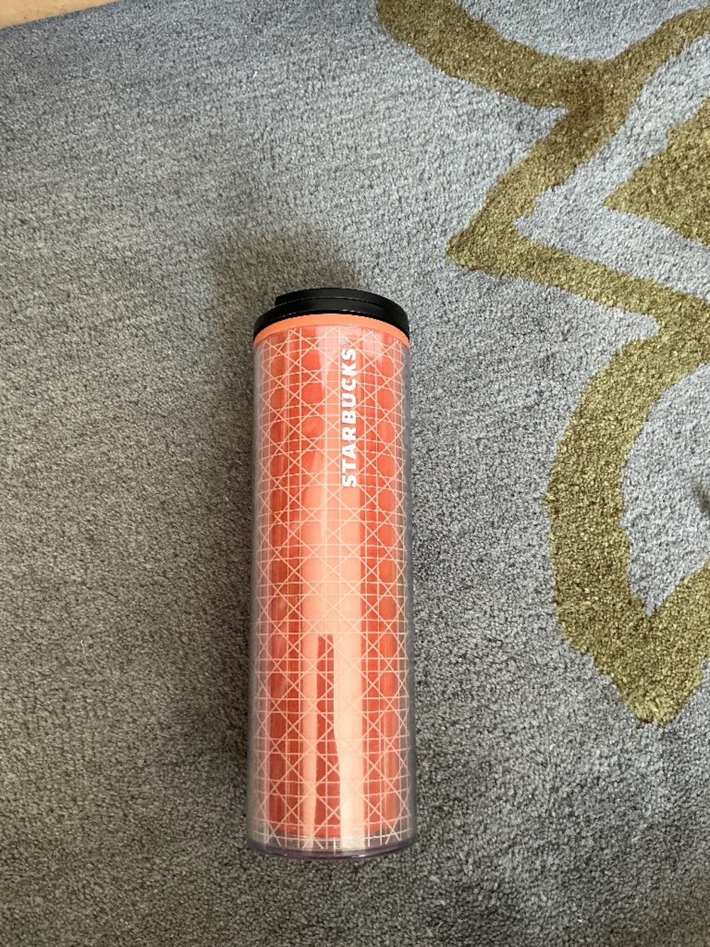 Starbucks travel tumbler with lid